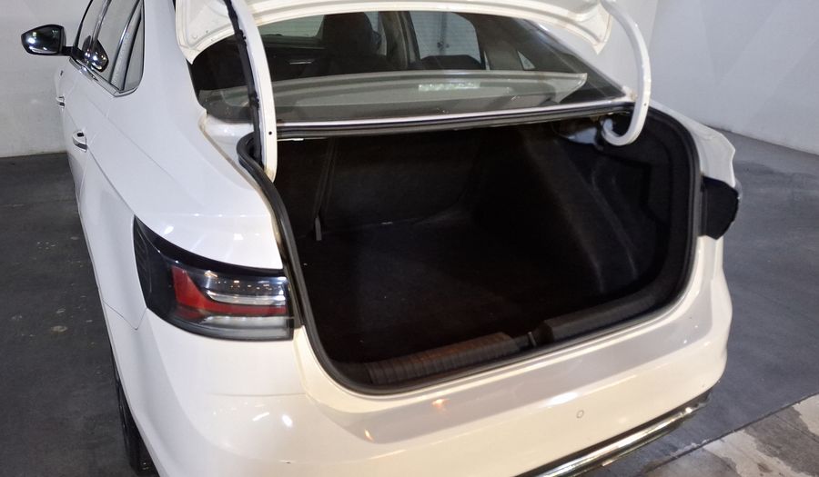 Volkswagen Virtus 1.0 HIGHLINE AUTO Sedan 2023