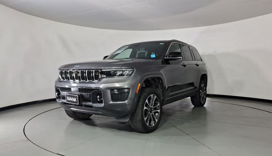 Jeep • Grand Cherokee