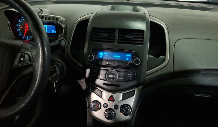 Chevrolet Sonic 1.6 MT D LT Sedan 2013
