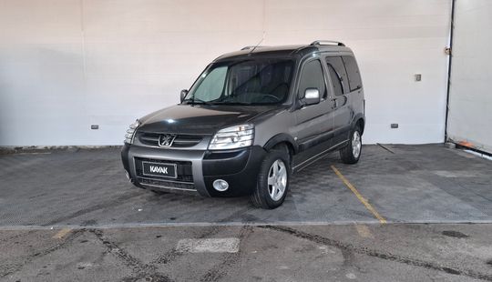 Peugeot • Partner