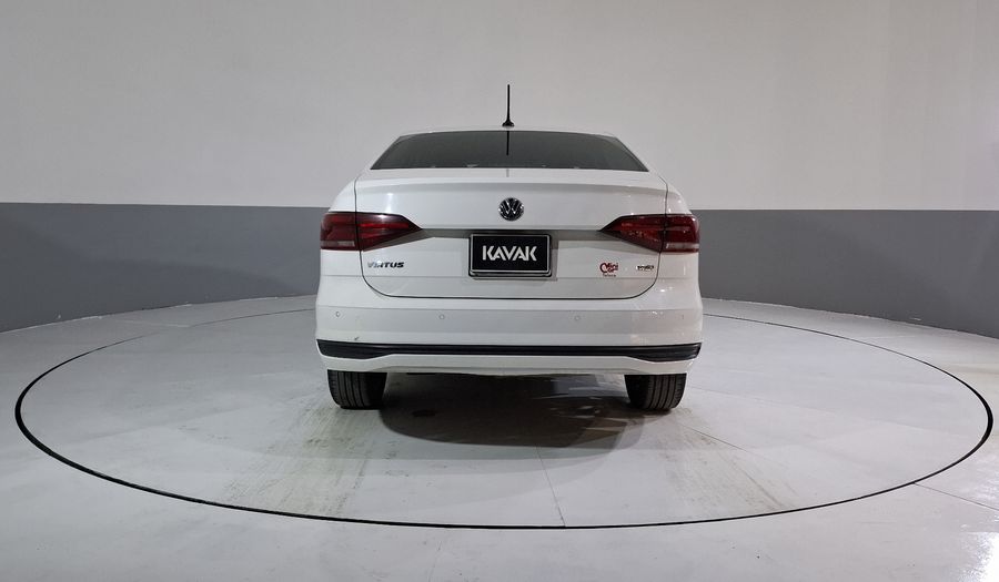 Volkswagen Virtus 1.6 COMFORTLINE AUTO Sedan 2022
