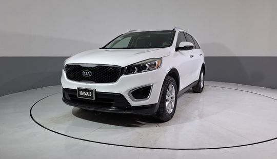 Kia • Sorento
