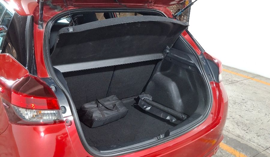 Toyota Yaris 1.5 S AUTO Hatchback 2020
