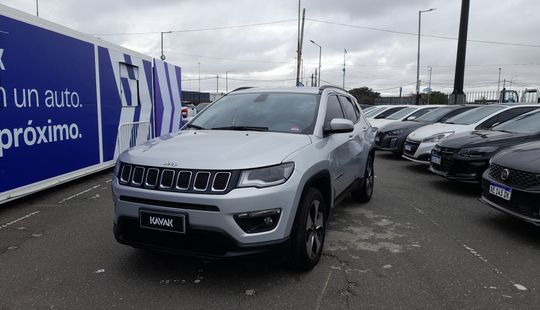 Jeep • Compass