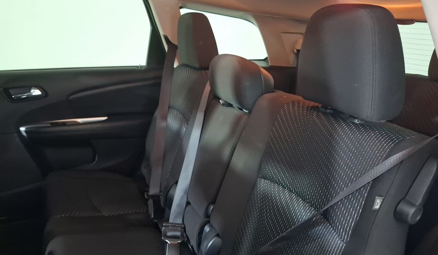 Dodge Journey 2.4 SE 7 PASAJEROS Suv 2016