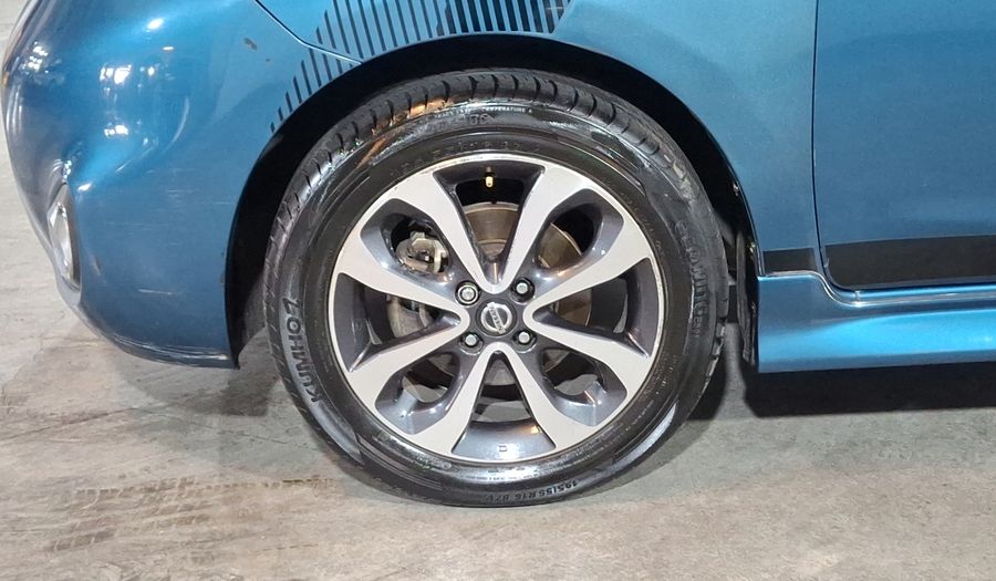 Nissan March 1.6 MARCH SR NAVI MT Hatchback 2015