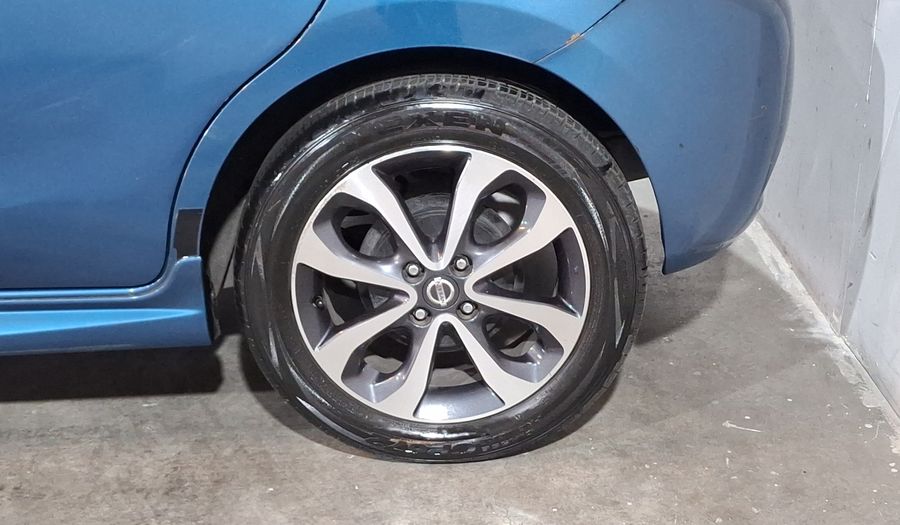 Nissan March 1.6 MARCH SR NAVI MT Hatchback 2015