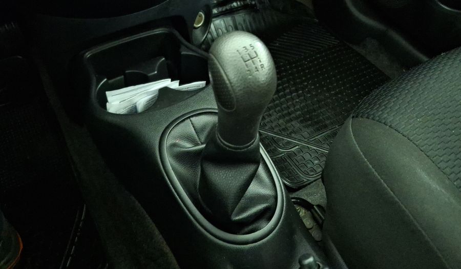 Nissan March 1.6 ACTIVE Hatchback 2015