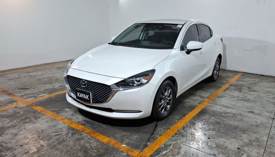 Mazda • Mazda 2