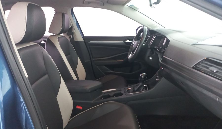 Volkswagen Jetta 1.4 COMFORTLINE AUTO Sedan 2020