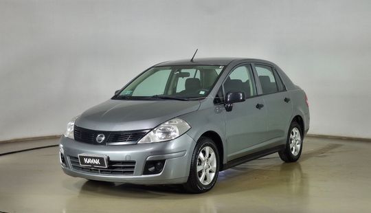 Nissan • Tiida