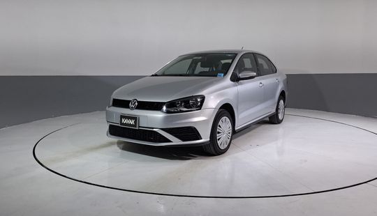 Volkswagen • Vento