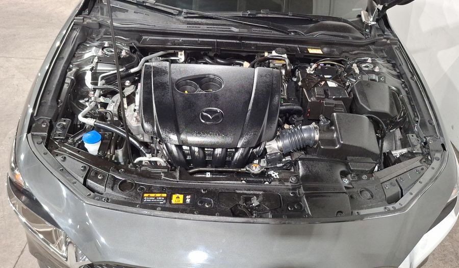 Mazda 3 2.5 I Sedan 2024