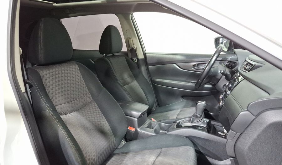 Nissan X-trail 2.5 ADVANCE 3 ROW CVT Suv 2022