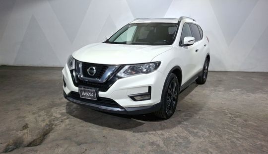 Nissan • X-Trail