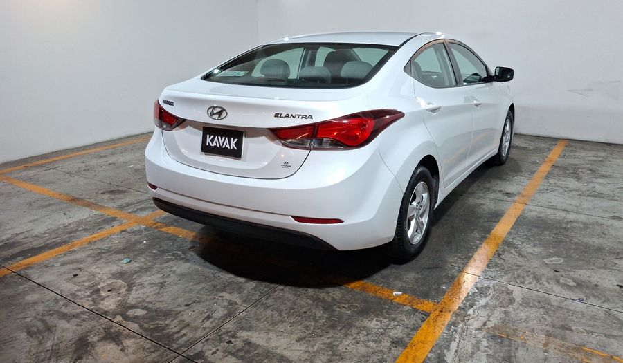 Hyundai Elantra 1.8 GLS AT Sedan 2016