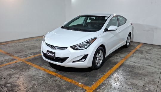 Hyundai • Elantra