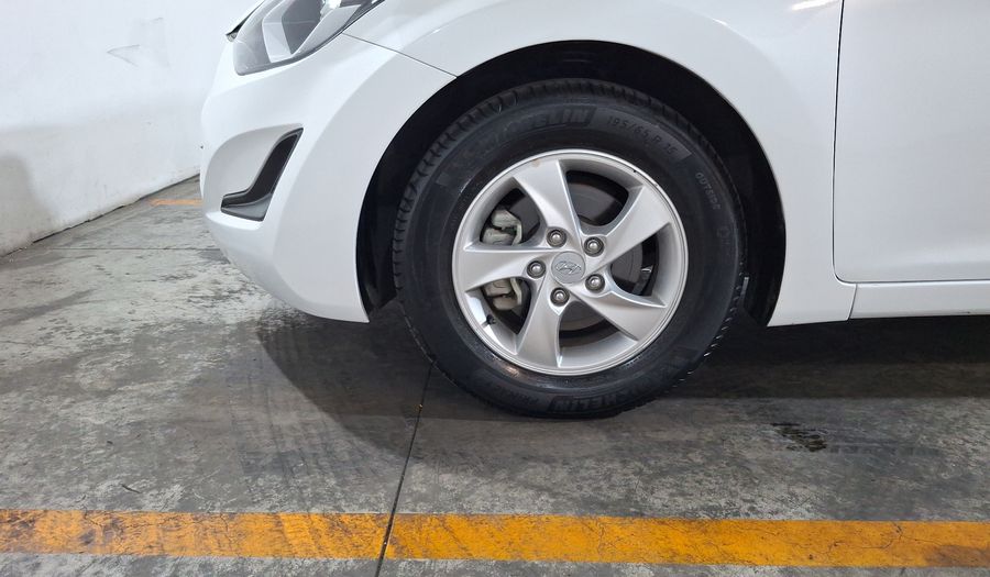 Hyundai Elantra 1.8 GLS AT Sedan 2016