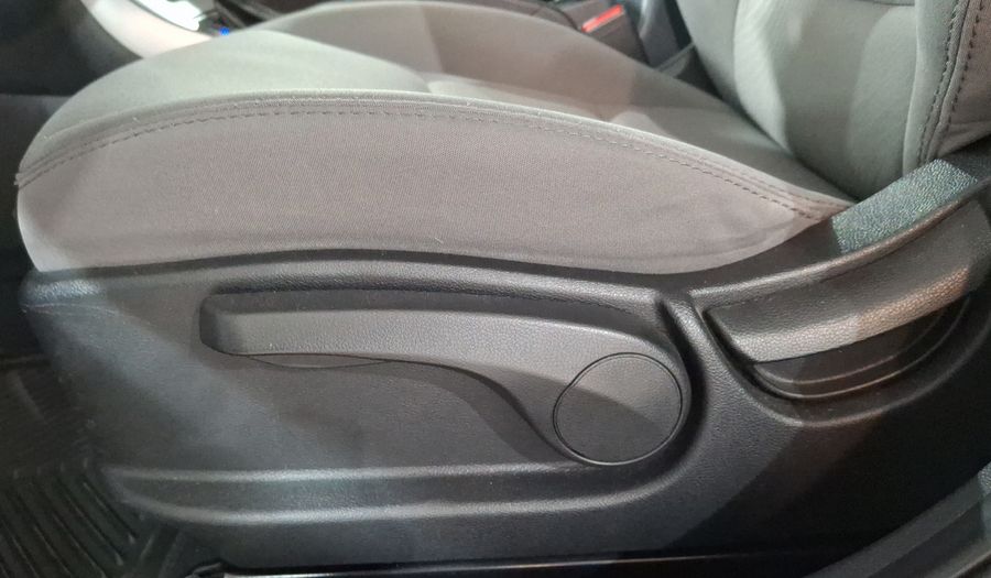 Hyundai Elantra 1.8 GLS AT Sedan 2016