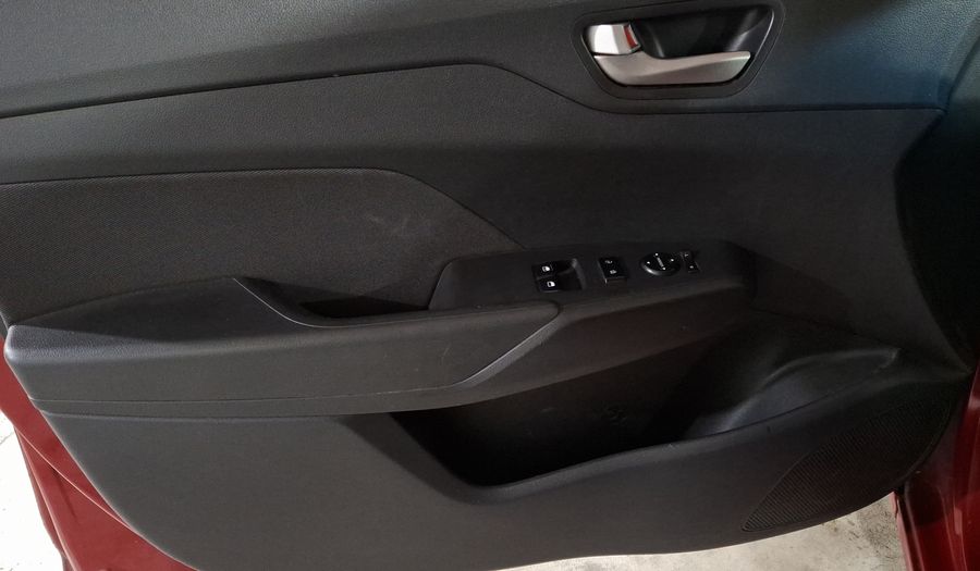 Hyundai Accent 1.6 GL MID Sedan 2018