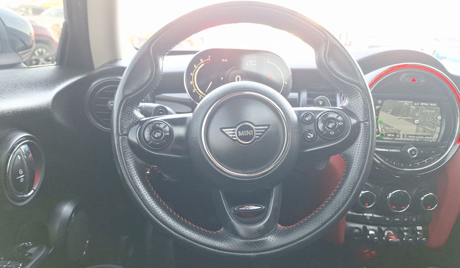 Mini Cooper 2.0 COOPER S AUTO Hatchback 2021