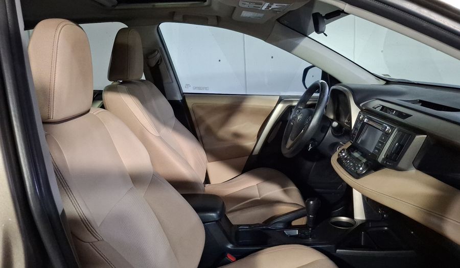 Toyota Rav4 2.5 XLE AT Suv 2013