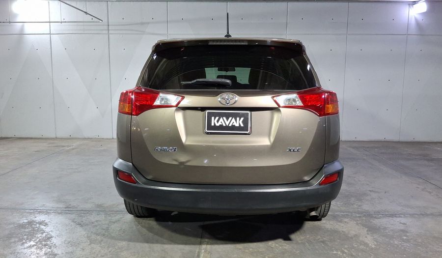 Toyota Rav4 2.5 XLE AT Suv 2013