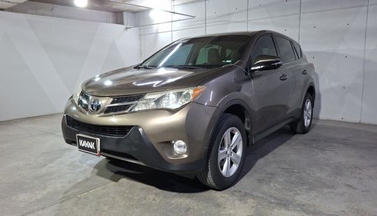 Toyota • RAV4