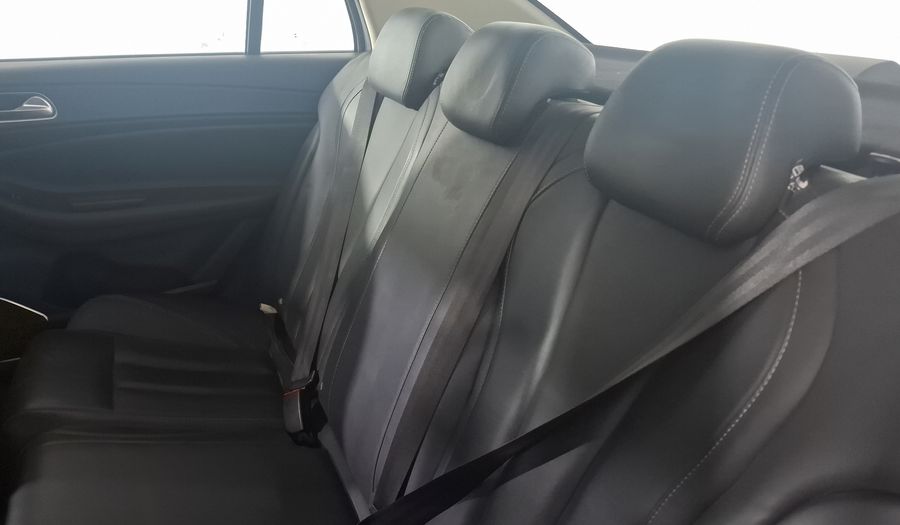 Omoda O5 1.5 LIFE CVT Sedan 2024