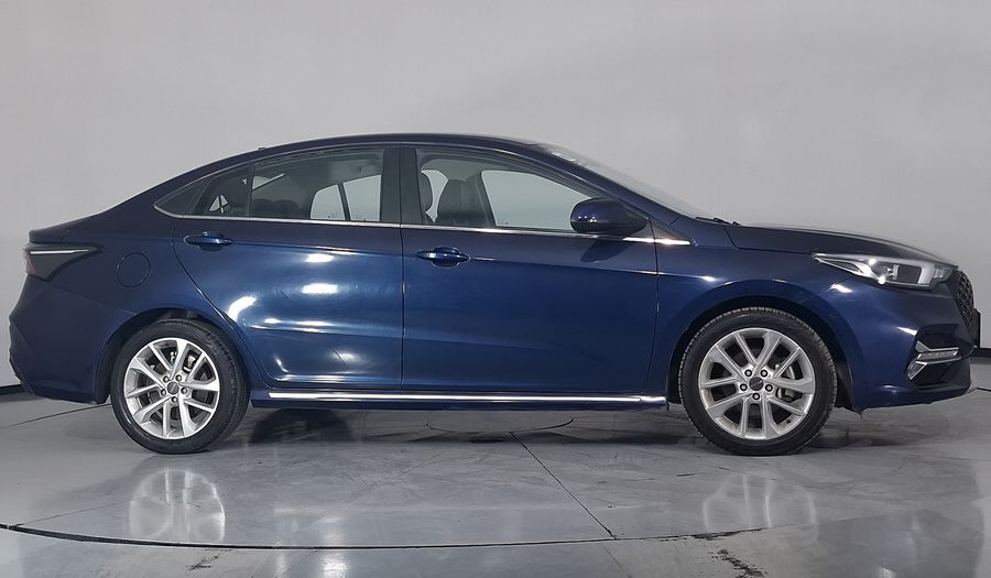Omoda O5 1.5 LIFE CVT Sedan 2024