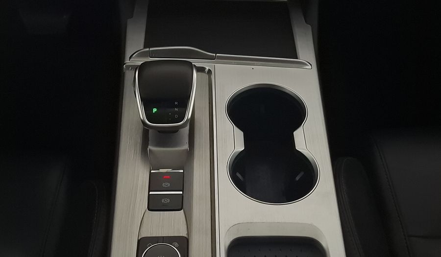 Omoda O5 1.5 LIFE CVT Sedan 2024
