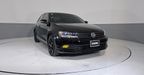 Volkswagen Jetta 2.5 COMFORTLINE MT BOLSAS AIRE DEL. Sedan 2017
