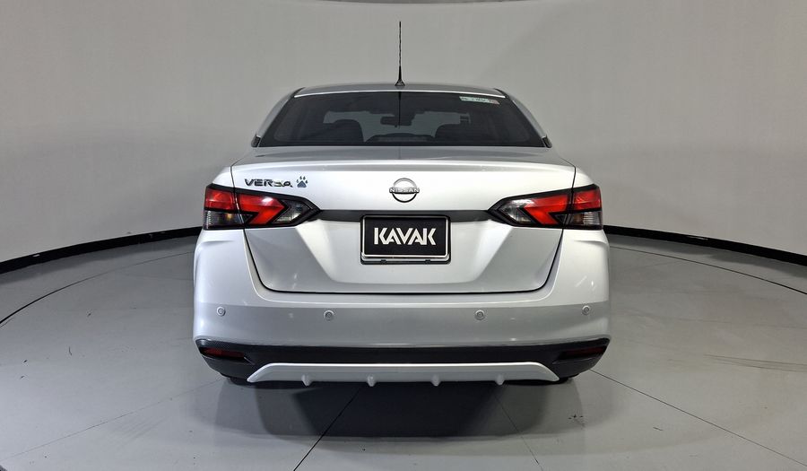 Nissan Versa 1.6 SENSE Sedan 2023