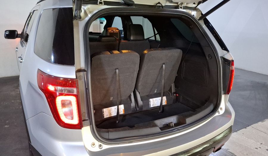 Ford Explorer 3.5 LIMITED V6 4X2 AT Suv 2015