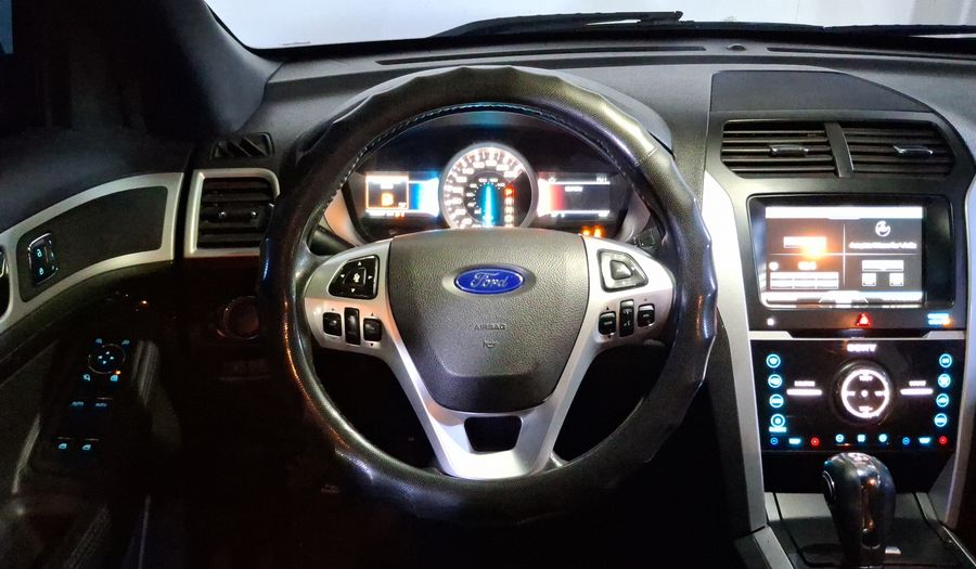 Ford Explorer 3.5 LIMITED V6 4X2 AT Suv 2015
