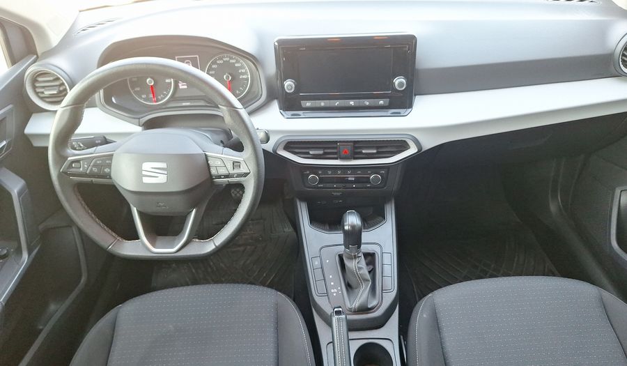 Seat Ibiza 1.6 110 HP AUTO STYLE Hatchback 2022