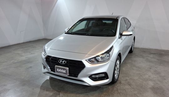 Hyundai • Accent