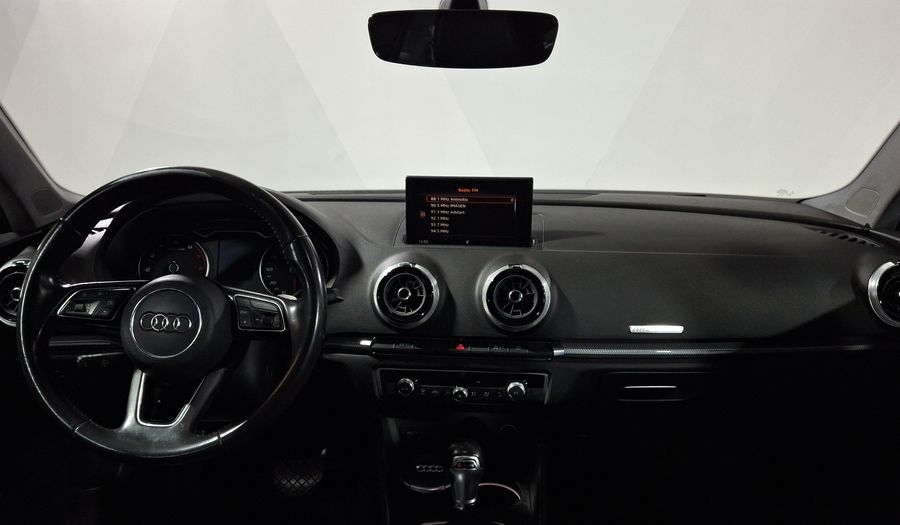 Audi A3 1.4 35 SELECT DCT Sedan 2019