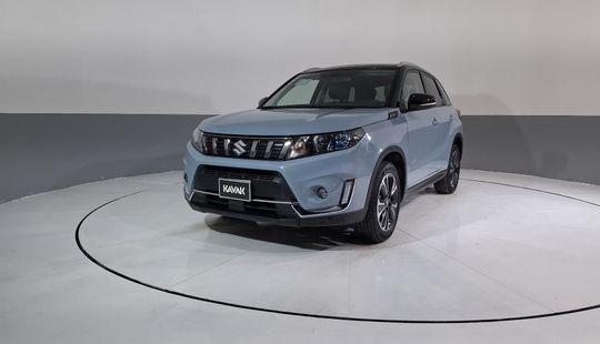 Suzuki • Vitara