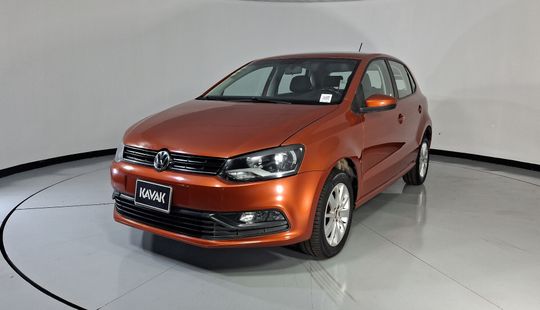 Volkswagen • Polo