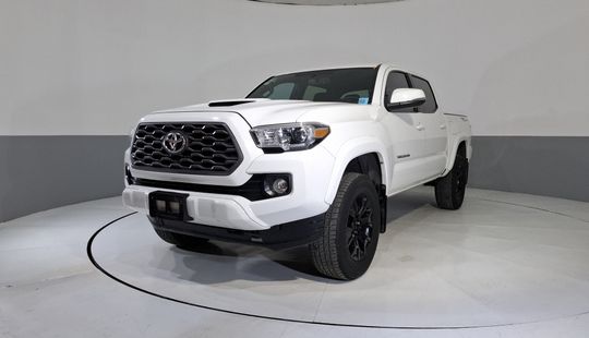 Toyota • Tacoma