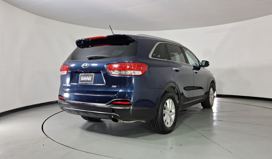 Kia Sorento 2.4 LX AT Suv 2017