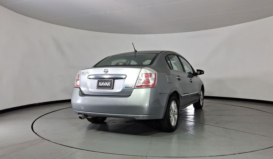Nissan Sentra 2.0 EMOTION CVT Sedan 2011