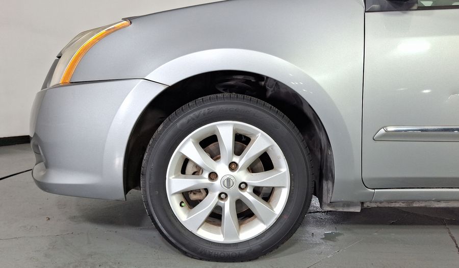 Nissan Sentra 2.0 EMOTION CVT Sedan 2011