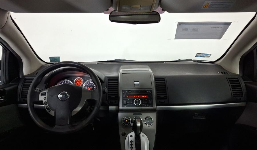 Nissan Sentra 2.0 EMOTION CVT Sedan 2011