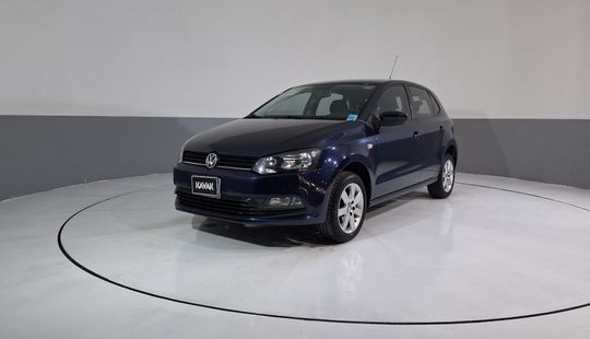 Volkswagen • Polo