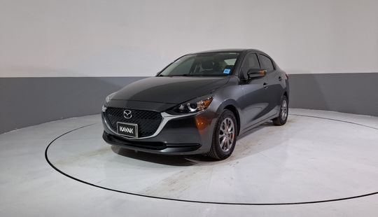 Mazda • Mazda 2