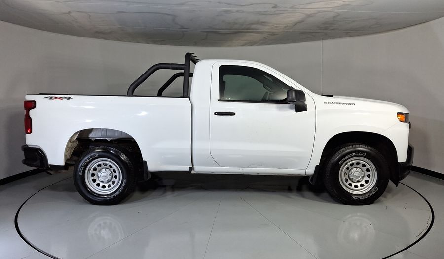 Chevrolet Silverado 1500 4.3 SILVERADO WT CAB REG B AUTO 4WD Pickup 2020