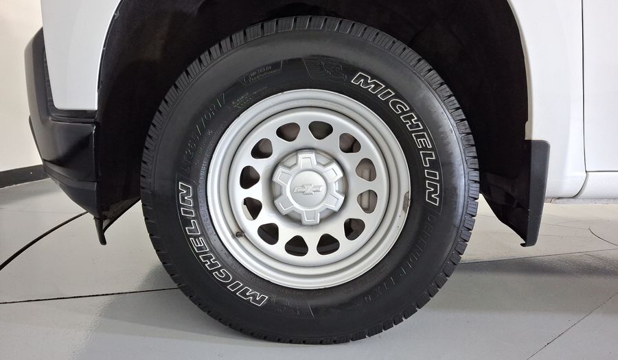 Chevrolet Silverado 1500 4.3 SILVERADO WT CAB REG B AUTO 4WD Pickup 2020