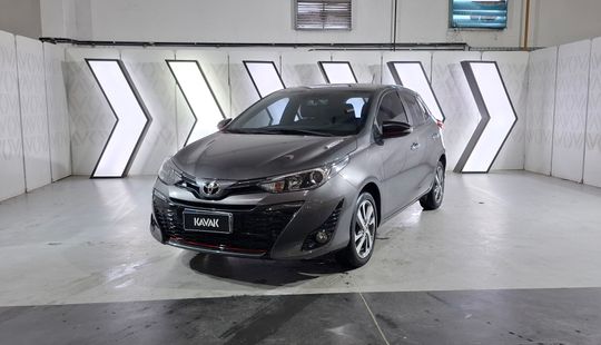 Toyota • Yaris